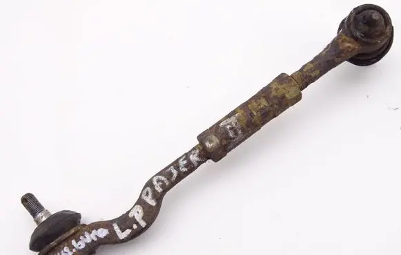 Mitsubishi Pajero Steering tie rod 