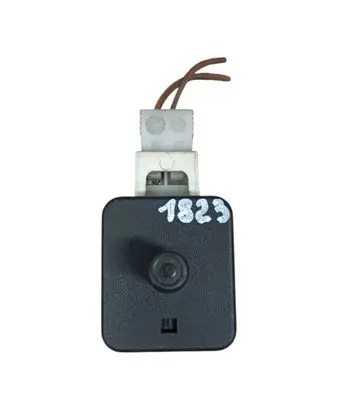 Mercedes-Benz C W203 Front door sensor coupe 2028209410