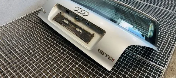 Audi A3 S3 8L Tailgate/trunk/boot lid