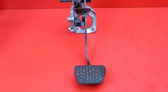 BMW X3 E83 Accelerator throttle pedal 423110-03