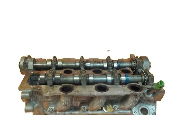 Land Rover Range Rover L405 Engine head 9X2Q6C064DA KOMPLETNA
