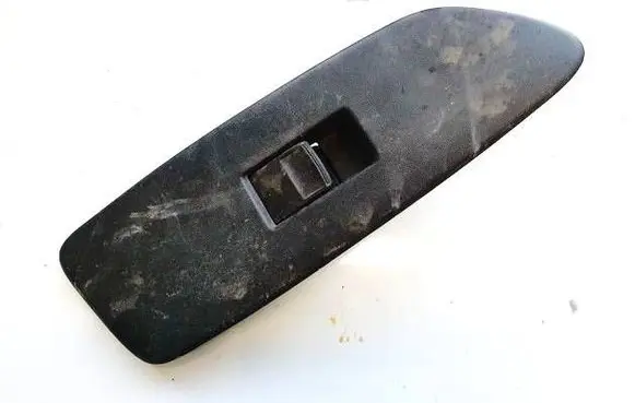 Toyota Auris 150 Electric window control switch 7423102530