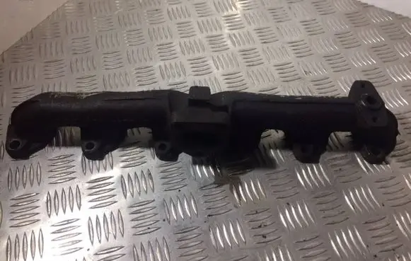 BMW 5 E34 Exhaust manifold 2244964