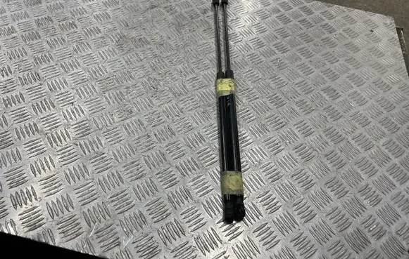 Opel Corsa E Tailgate/trunk strut/damper 13182309
