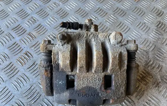 Subaru Forester SJ Front brake caliper