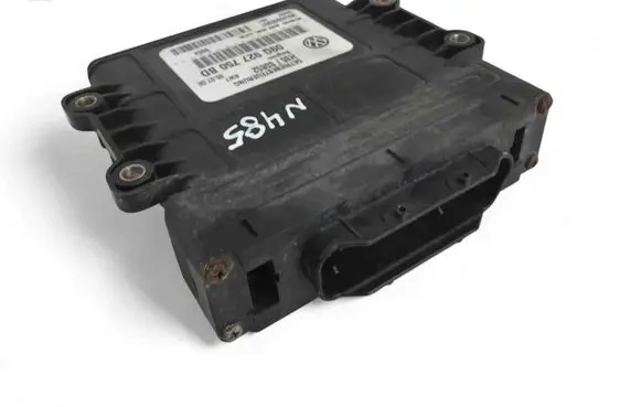 Volkswagen Golf Plus Gearbox control unit/module 09G927750BD