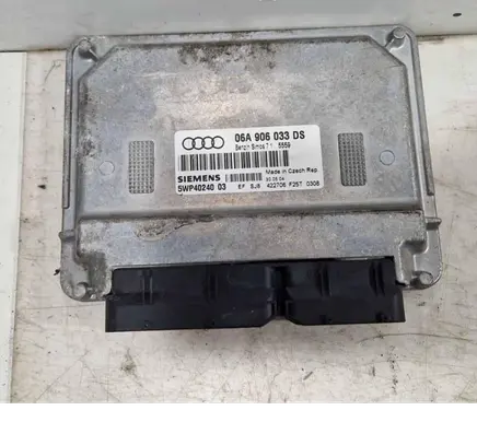 Audi A3 S3 8P Engine control unit/module 06A906033DS 5WP4024003 715559