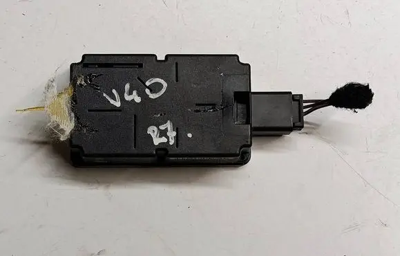 Volvo V40 ESP acceleration yaw rate sensor 31407099 S180036003K