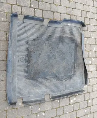 Mercedes-Benz E W210 Rubber trunk/boot mat liner B66648032