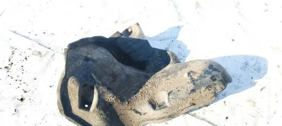 Engine splash shield/under tray