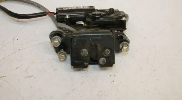Toyota Corolla Verso E121 Loading door lock 