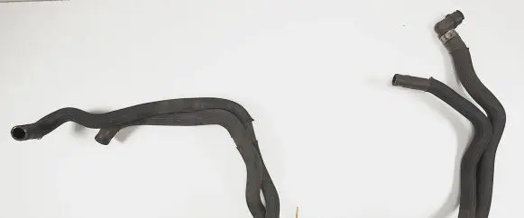 Volvo V70 Engine coolant pipe/hose 30676328