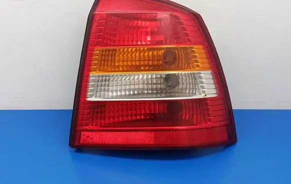 Opel Astra G Rear/tail lights 13110931