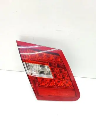 Mercedes-Benz E W212 Tailgate rear/tail lights A2129060158
