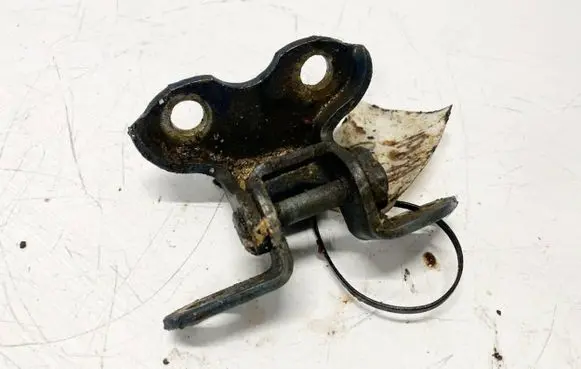 Toyota Corolla E140 E150 Rear door lower hinge