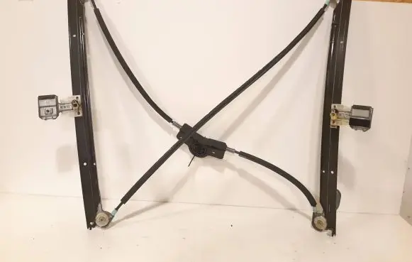 Chrysler Voyager Front door electric window regulator 