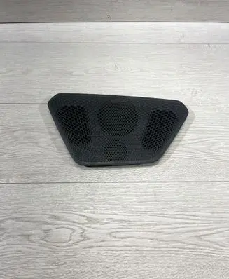 BMW 5 G30 G31 G38 Dash center speaker trim cover 107410196