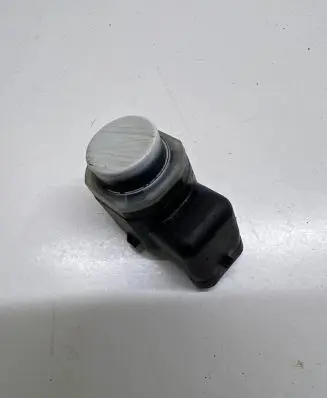 Audi A5 8T 8F Rear parking sensor holder (PDC) 1S0919275A 2410120116 303364