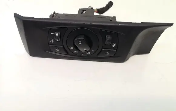 BMW 5 E60 E61 Light switch 6953739 33290203 6925262
