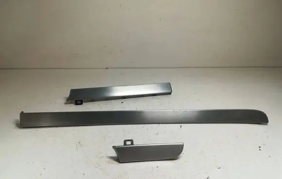 Volkswagen Touran I Dashboard glove box trim 1T1858417C