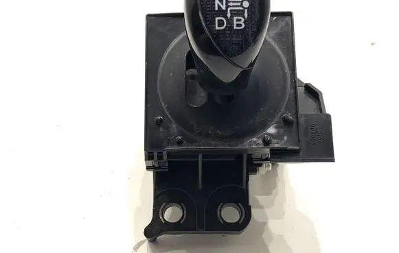 Toyota Auris E180 Gear shift rod 75C583