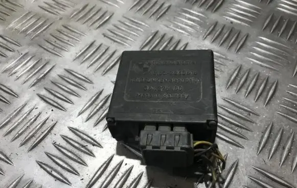 BMW 5 E34 Other control units/modules 12632240518 12.63-2240518