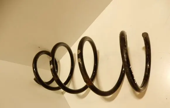 BMW 7 E65 E66 Front coil spring 31336770171 6770171 53421