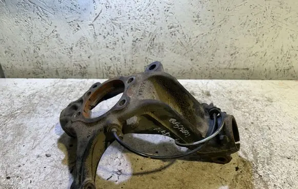 Nissan Qashqai Front wheel hub