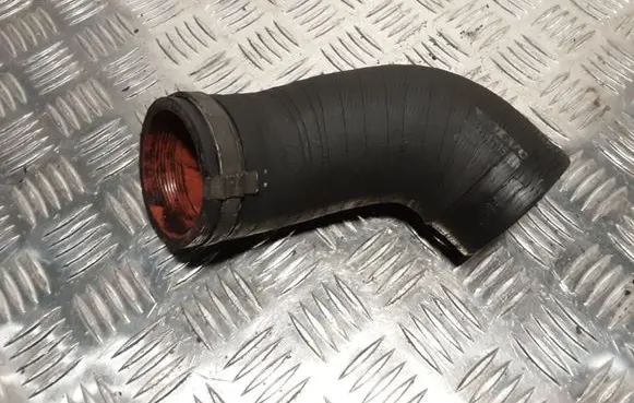 Volvo XC60 Intercooler hose/pipe