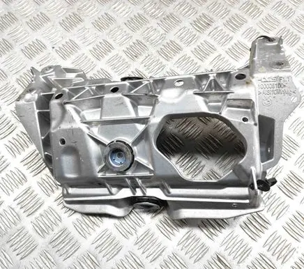 BMW i4 A/C compressor mount bracket 9893881