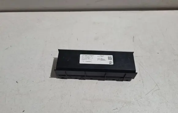 Opel Insignia B Other control units/modules 84137427