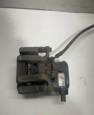 KIA Sportage Rear brake caliper 33050