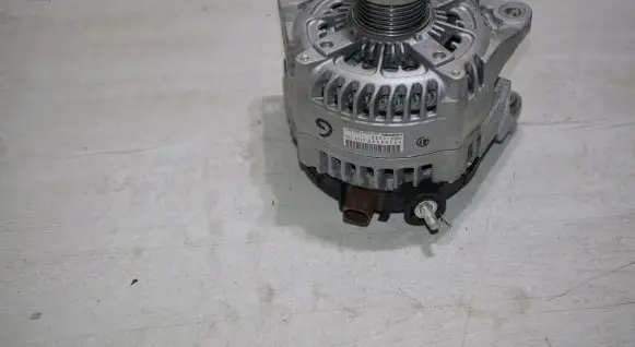 Alfa Romeo Giulia Generator/alternator 50559542