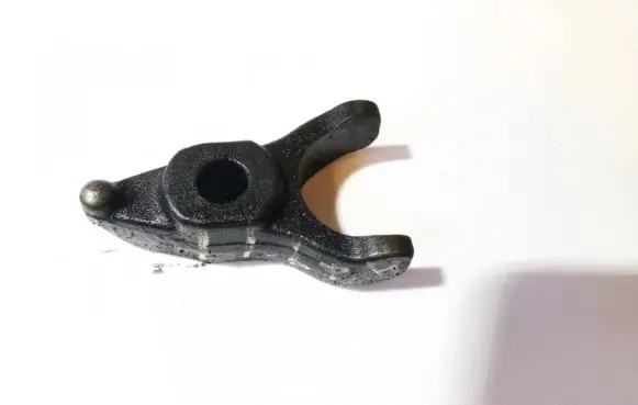 Toyota Avensis Verso Fuel Injector clamp holder