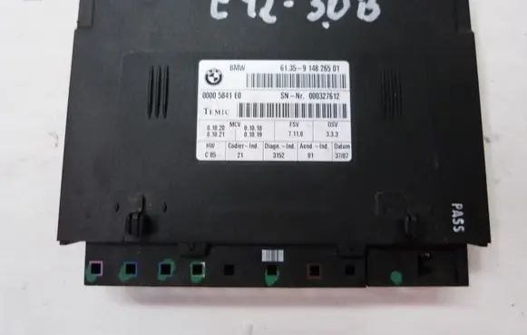 BMW 3 E92 E93 Seat control module 9148265
