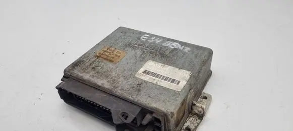 BMW 5 E34 Engine control unit/module 0261200173 1726102