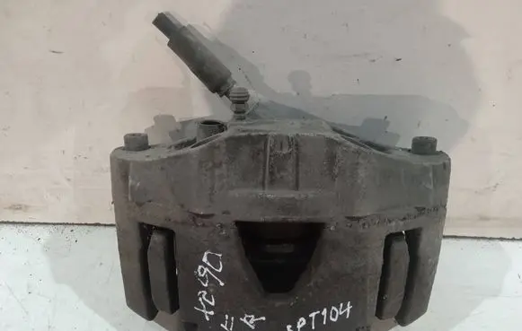 Volvo XC90 Front brake caliper 30657307