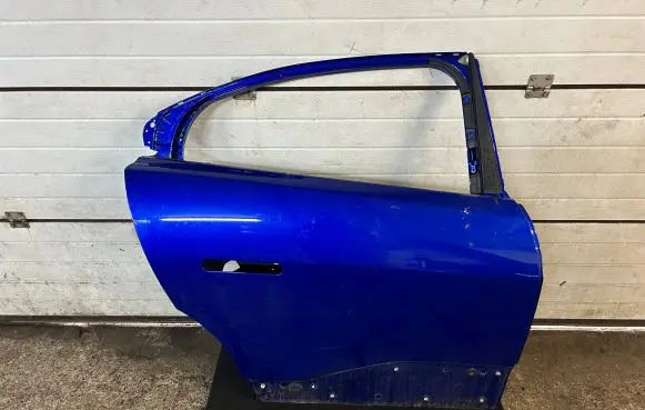 Jaguar I-Pace Rear door