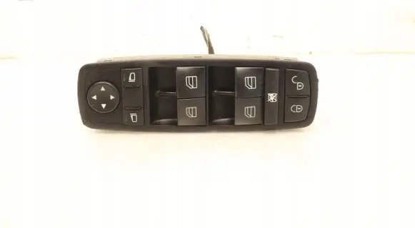 Mercedes-Benz B W245 Electric window control switch A1698206610
