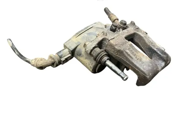 Hyundai i40 Rear brake caliper 8C152009