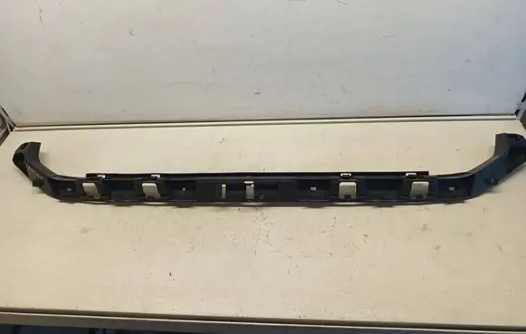 Volkswagen PASSAT CC Rear bumper mounting bracket 3C8807863B