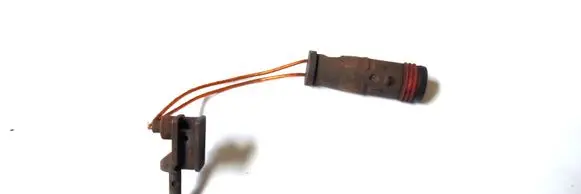Mercedes-Benz C W204 Brake pads wear sensor 