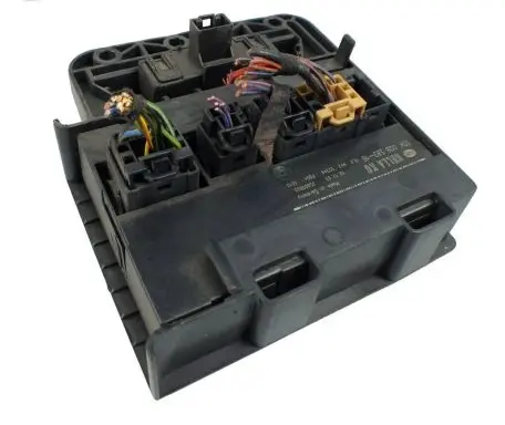 Volkswagen Golf V Comfort/convenience module 1K1907348A