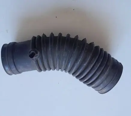 Ford Mondeo MK II Air intake hose/pipe 97BB9C623BA