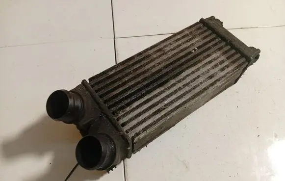 Citroen C4 Grand Picasso Intercooler radiator 
