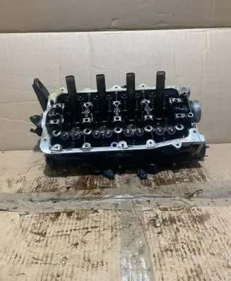 Renault Clio III Engine head 8200450196