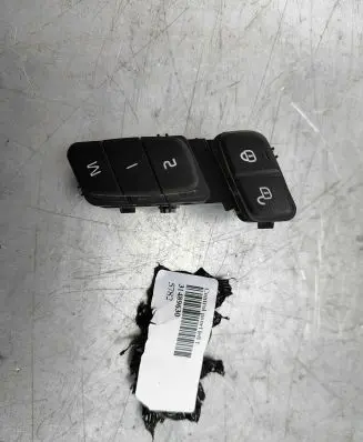 Volvo XC60 Central locking switch button 31489630