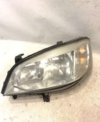 Opel Zafira A Headlight/headlamp 90582021