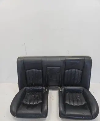 Mercedes-Benz CLS C219 Rear seat 