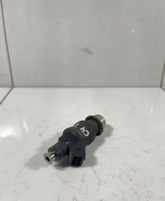 Audi A6 S6 C4 4A Fuel injector 0280150552 078133551B